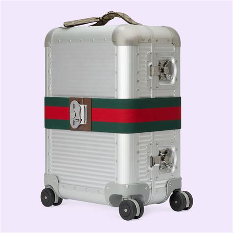 portahciavi gucci|gucci porter luggage.